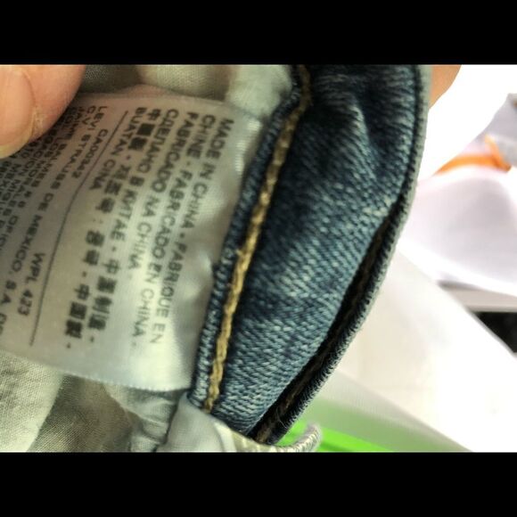 Levi’s 505 Straight Leg Men’s Jeans - Picture 12 of 16